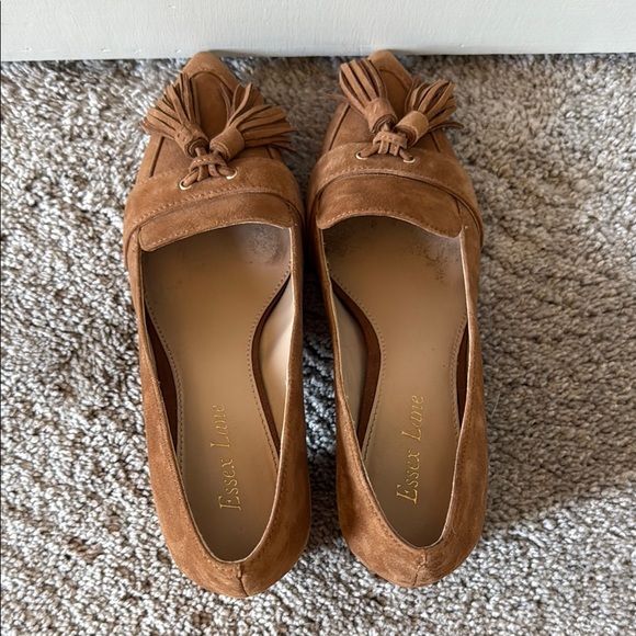 Essex Lane Tan Suede Low Heel Tassel Loafers - Picture 4 of 5